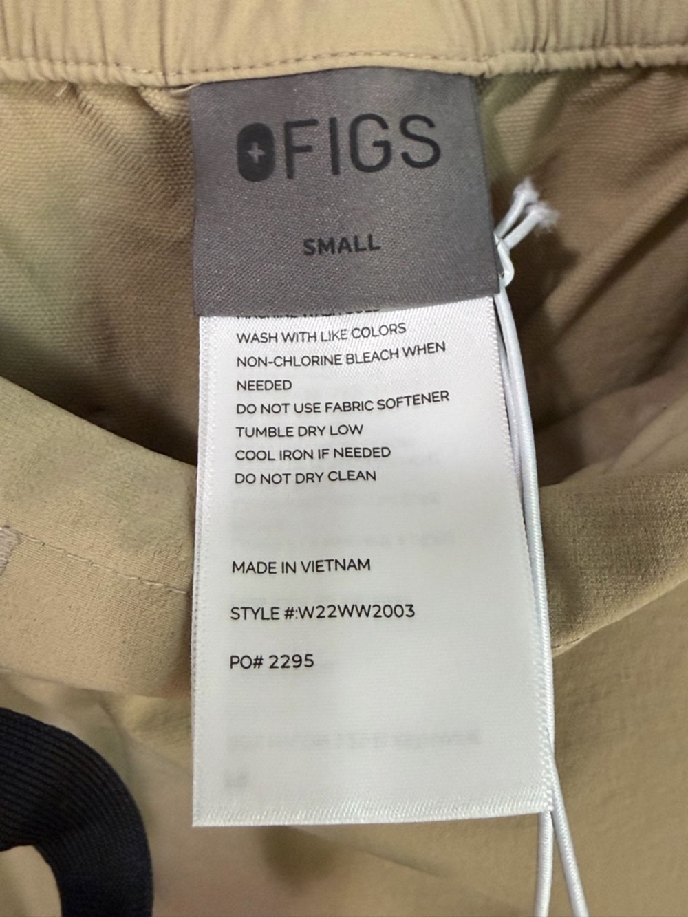 NWT FIGS Scrub Skinny/Slim Trousers In Tan - Picture 8 of 10